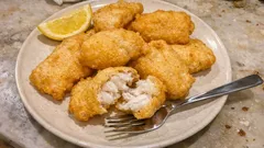 Baccalà fritto: italská treska v lehkém těstíčku z perlivé vody, krásně křupavá
