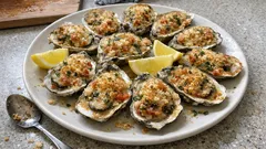 Gratinované ústřice s křupavou krustou z panka: slavnostní předkrm za 10 minut