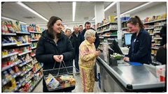 Historka: Babička u kasy měla plán. Netušila jsem, jak rychle ho změní