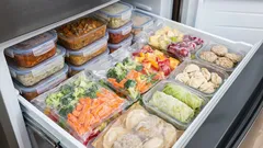 Jídla z mrazáku, která opravdu pomohou, když nemáte čas vařit