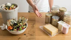 Nevyhazujte příliš rychle: Jaké potraviny můžete jíst po uplynutí data spotřeby?