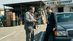 Životní historka: V dešti mi před krámem zastavil nový mercedes a začalo vyjednávání