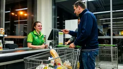 Životní historka: V brněnském supermarketu mě ponížila zákaznice, pak se ozval někdo z fronty